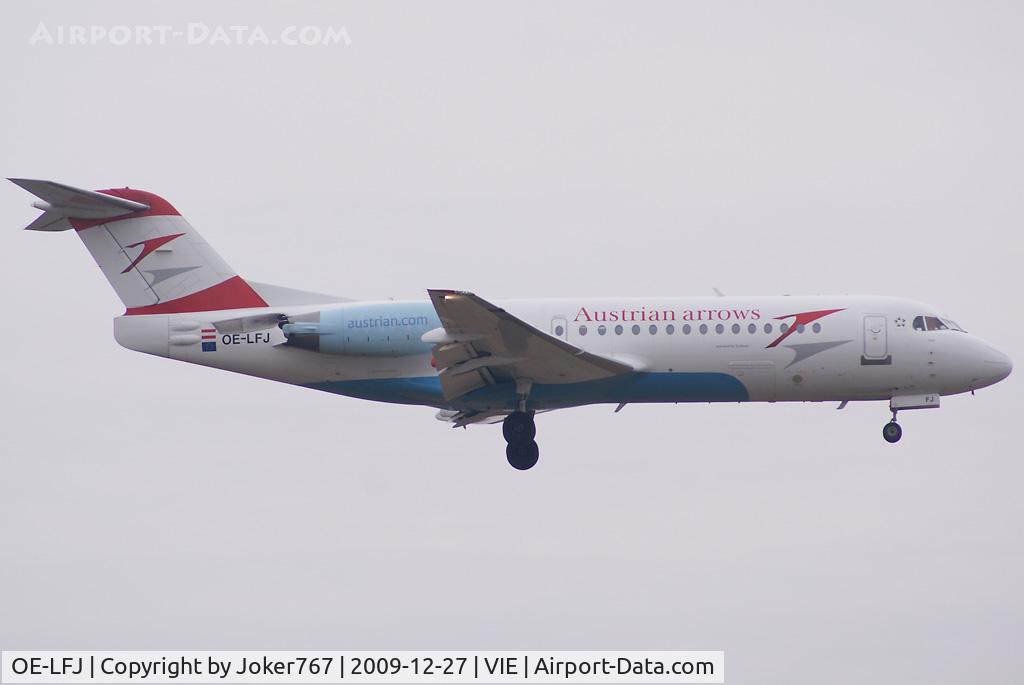 OE-LFJ, 1995 Fokker 70 (F-28-0070) C/N 11532, Austrian arrows Fokker F-70