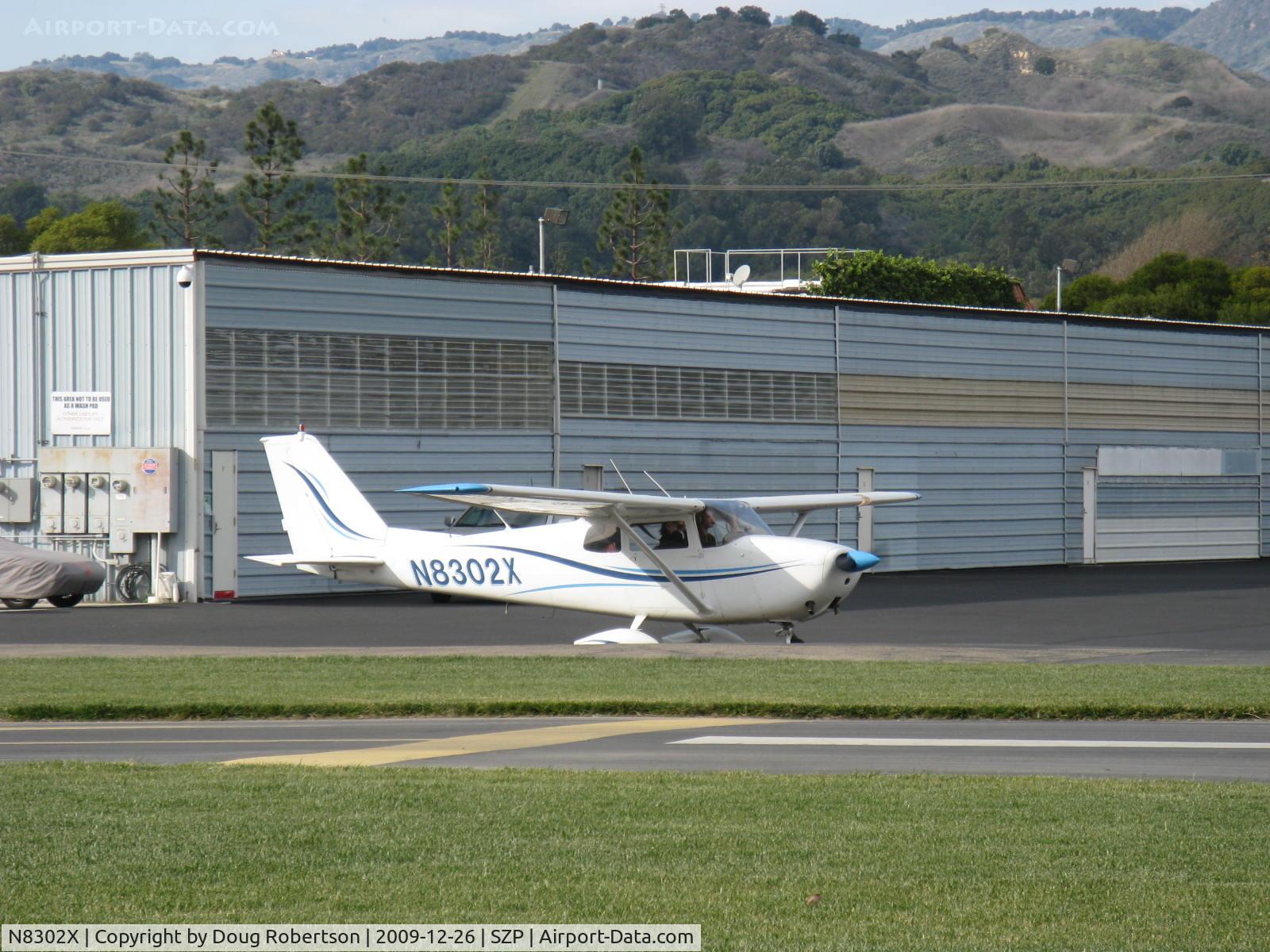 N8302X, 1961 Cessna 172C C/N 17248802, 1961 Cessna 172C, Continental O-300 145 Hp, taxi