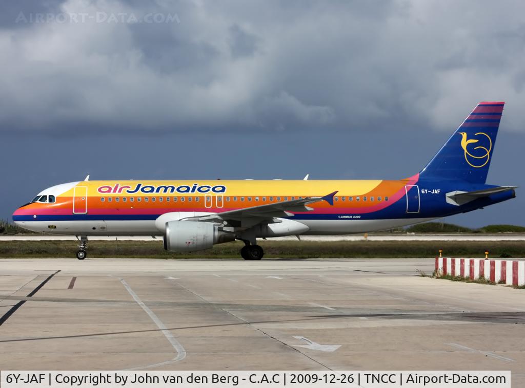 6Y-JAF, 1996 Airbus A320-214 C/N 624, Air Jamaica A 320-214 (624) 6Y-JAF @ TNCC / CUR