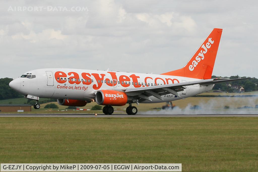 G-EZJY, 2003 Boeing 737-73V C/N 32420, Touchdown !