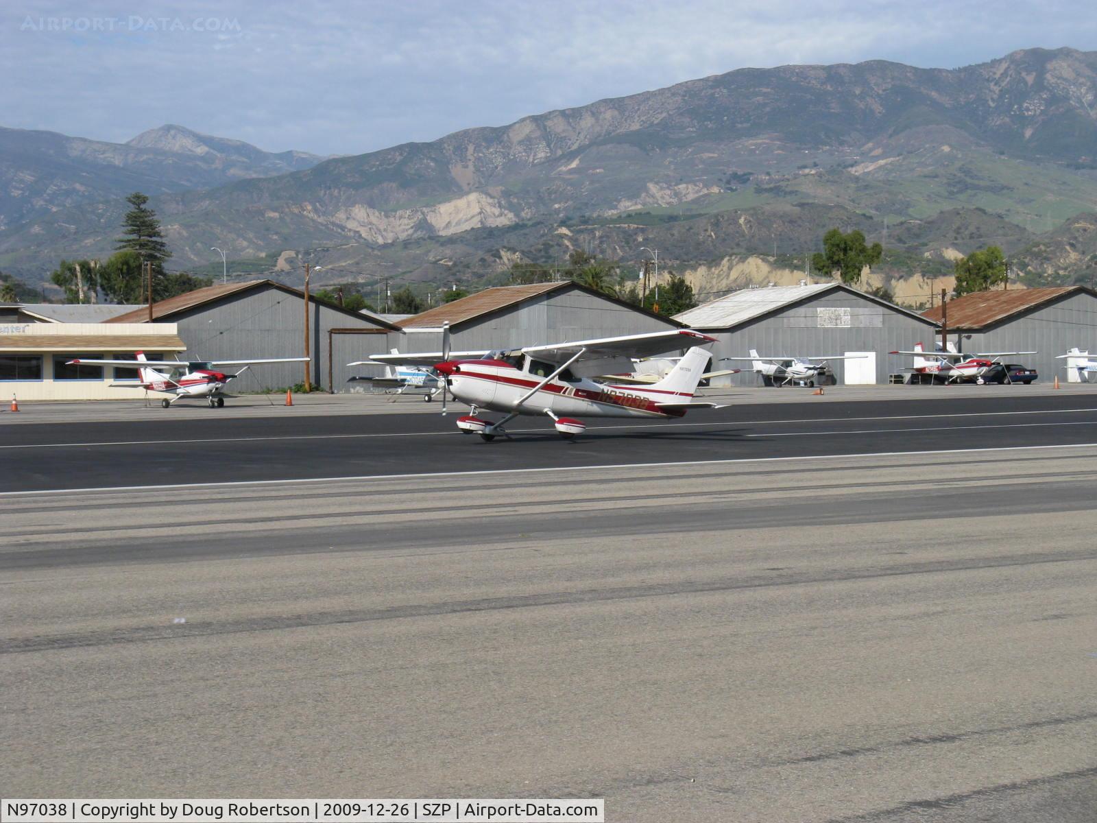 N97038, Cessna 182 Skylane C/N 18266947, Cessna 182 SKYLANE, Continental O-470 230 Hp, flaps landing Rwy 22