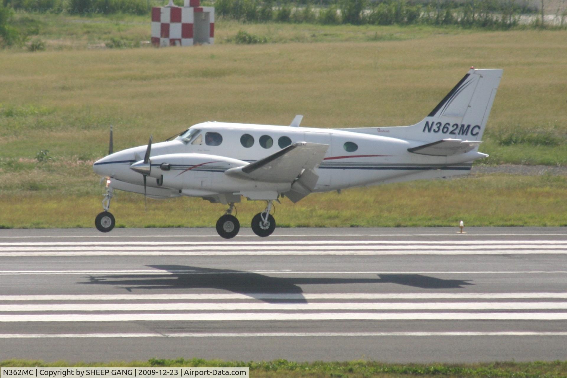 N362MC, 1978 Beech C90 King Air C/N LJ-760, N362MC landing at TNCM