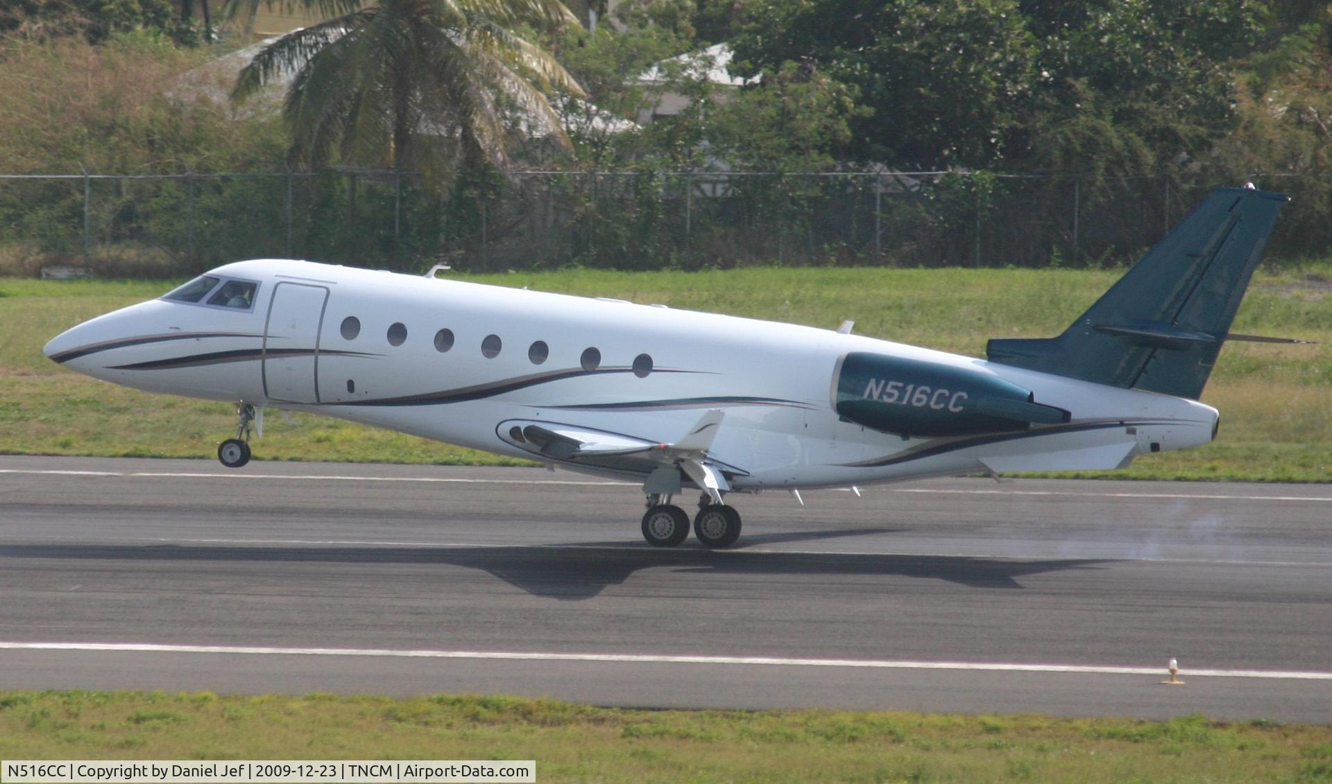 N516CC, 2000 Israel Aircraft Industries IAI-1126 Galaxy C/N 020, N516CC landing at tncm main landing gear down