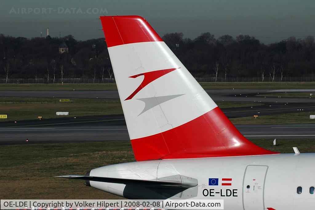 OE-LDE, 2005 Airbus A319-112 C/N 2494, at dus