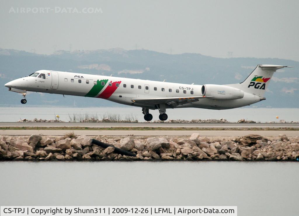CS-TPJ, 1997 Embraer EMB-145EP (ERJ-145EP) C/N 145036, Landing rwy 13L