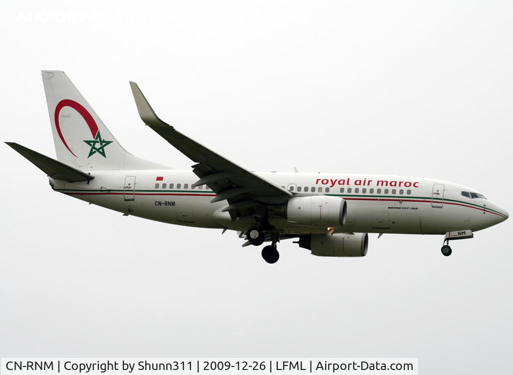 CN-RNM, 1999 Boeing 737-7B6 C/N 28984, Landing rwy 31R