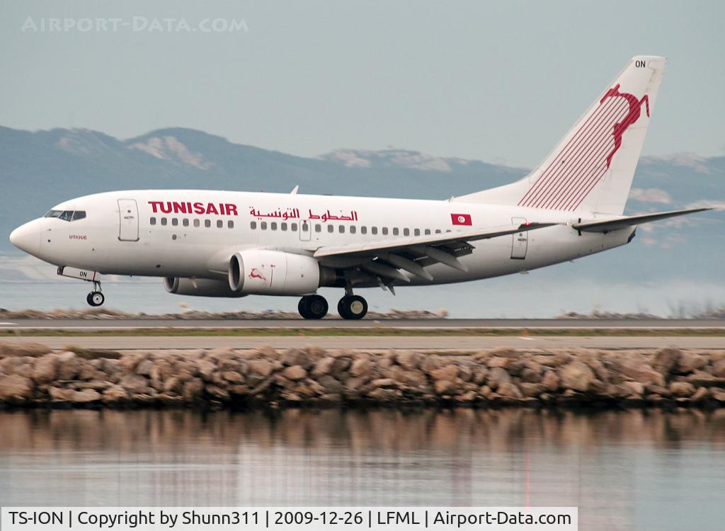 TS-ION, 2000 Boeing 737-6H3 C/N 29499, Landing rwy 13L