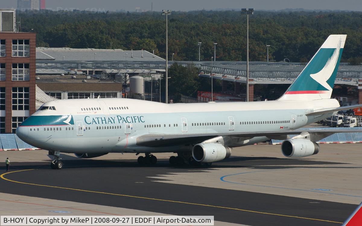 B-HOY, 1991 Boeing 747-467 C/N 25351, Pushed back and waiting to taxi.