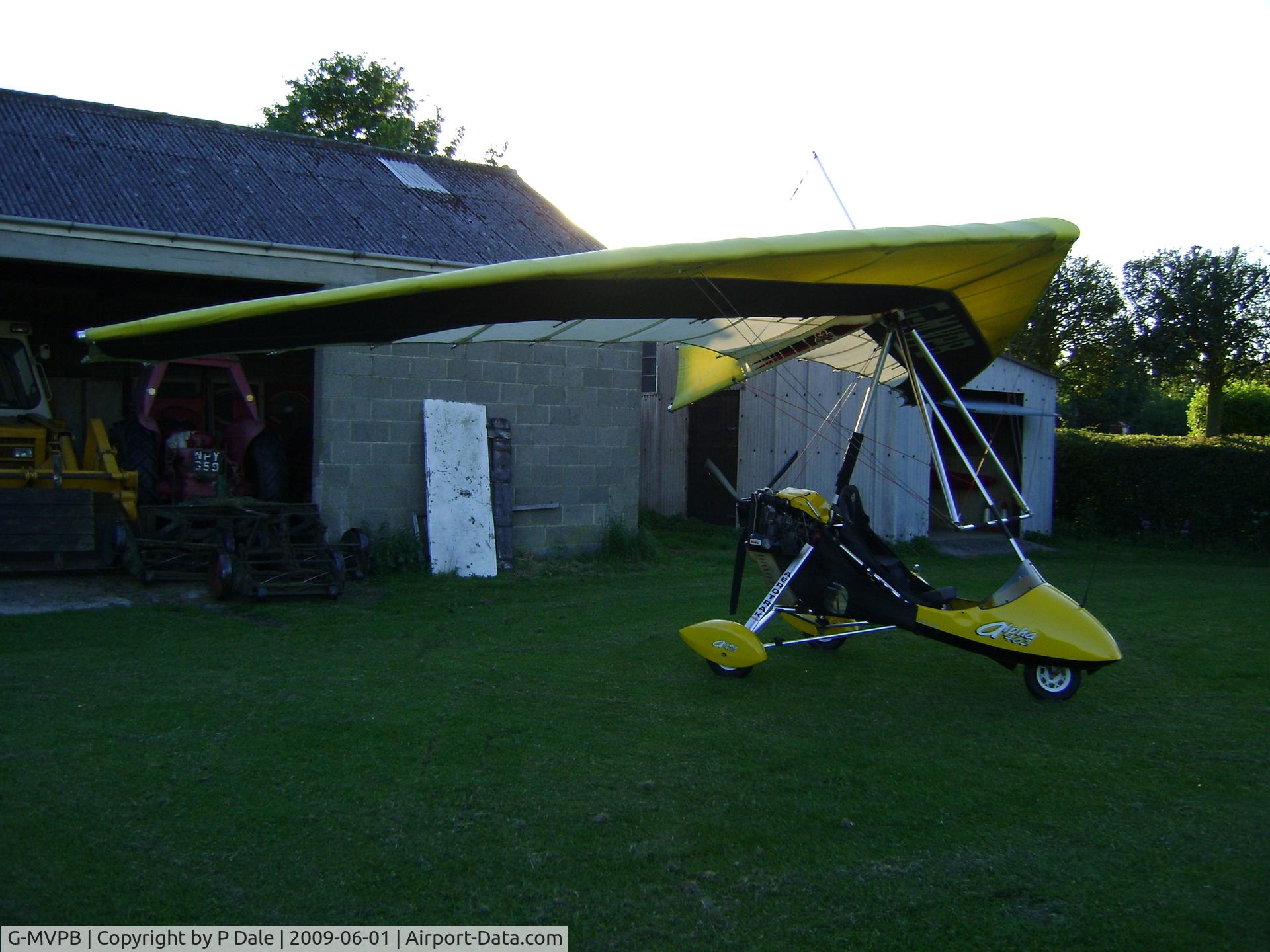 G-MVPB, 1989 Mainair Gemini Flash IIA C/N 736-389-7-W528, Still in good condition