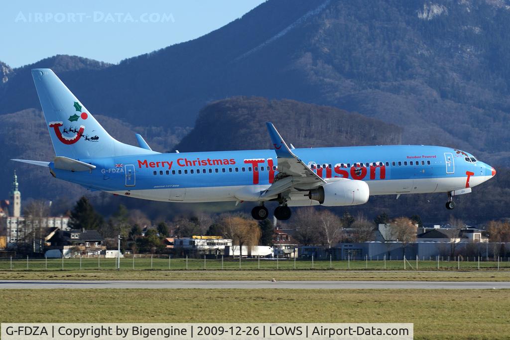 G-FDZA, 2007 Boeing 737-8K5 C/N 35134, Reindeer sheme