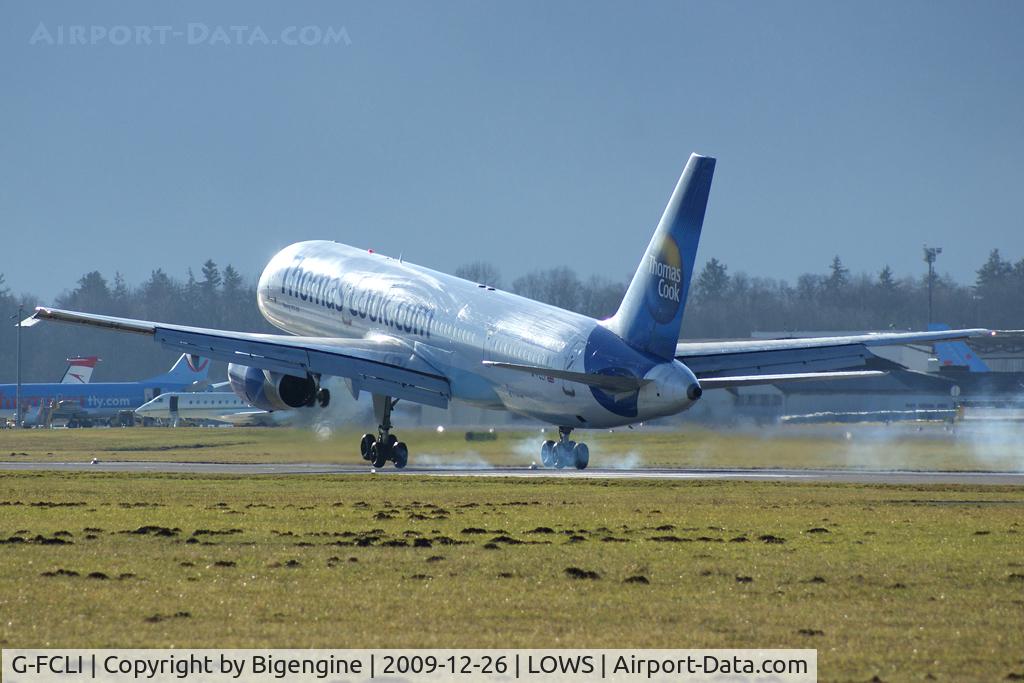 G-FCLI, 1995 Boeing 757-28A C/N 26275, Thomas Cook Touchdown RW16