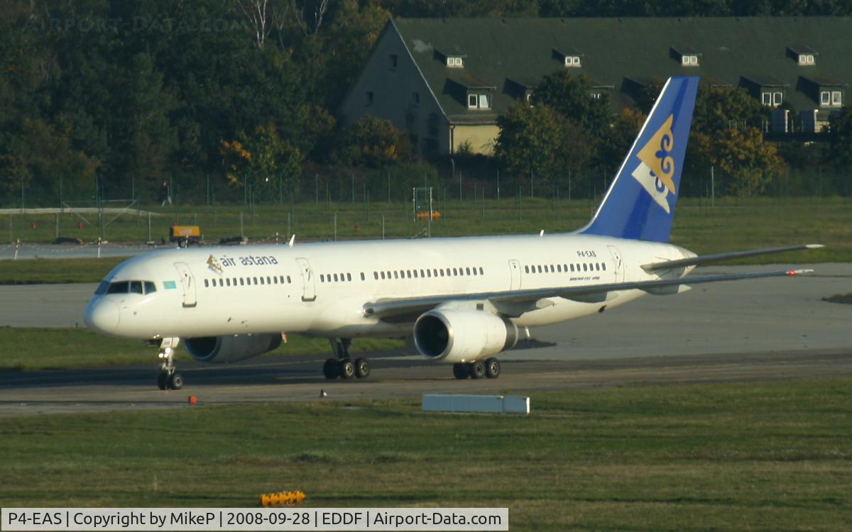 P4-EAS, 1998 Boeing 757-2G5 C/N 29488, Taxiing to gate on T2.