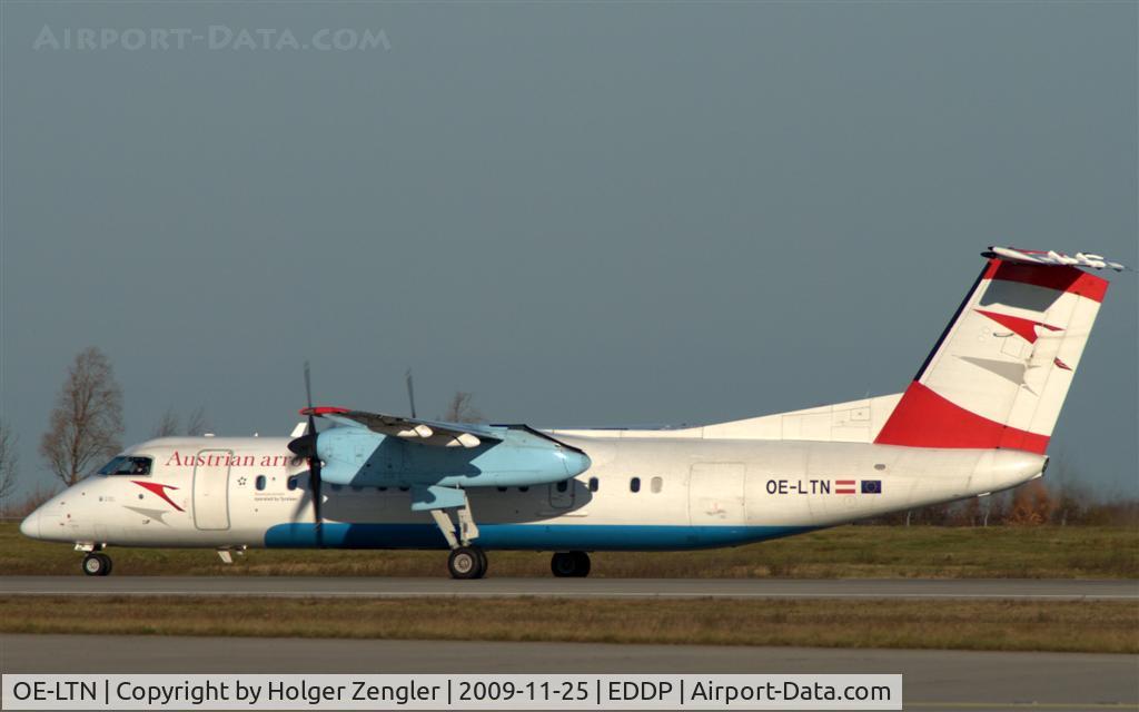 OE-LTN, 1998 De Havilland Canada DHC-8-314Q Dash 8 C/N 531, Full throttle on the way to Vienna
