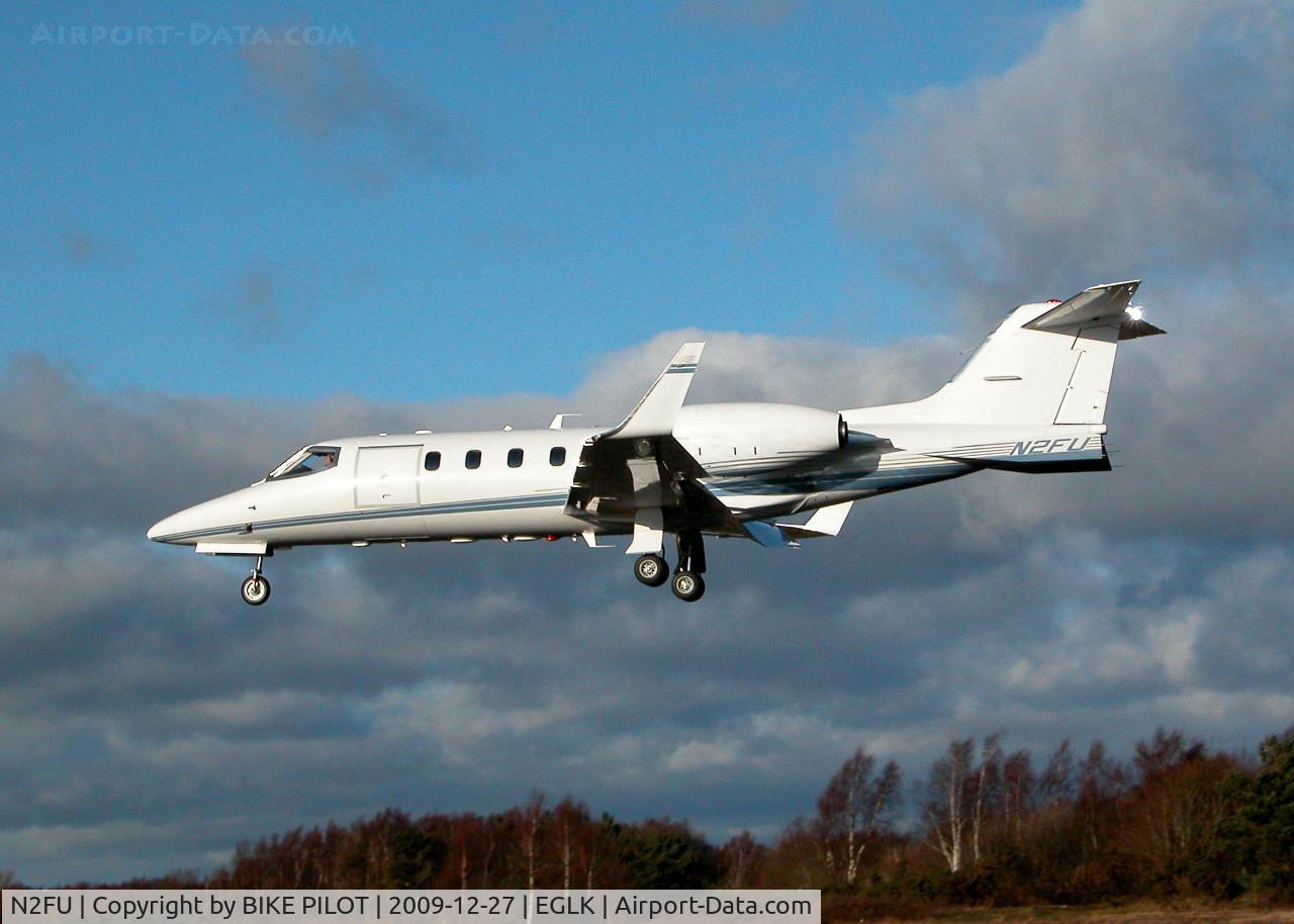 N2FU, 1990 Learjet 31 C/N 027, FINALS FOR RWY 25 CALL SIGN FORMULA ONE