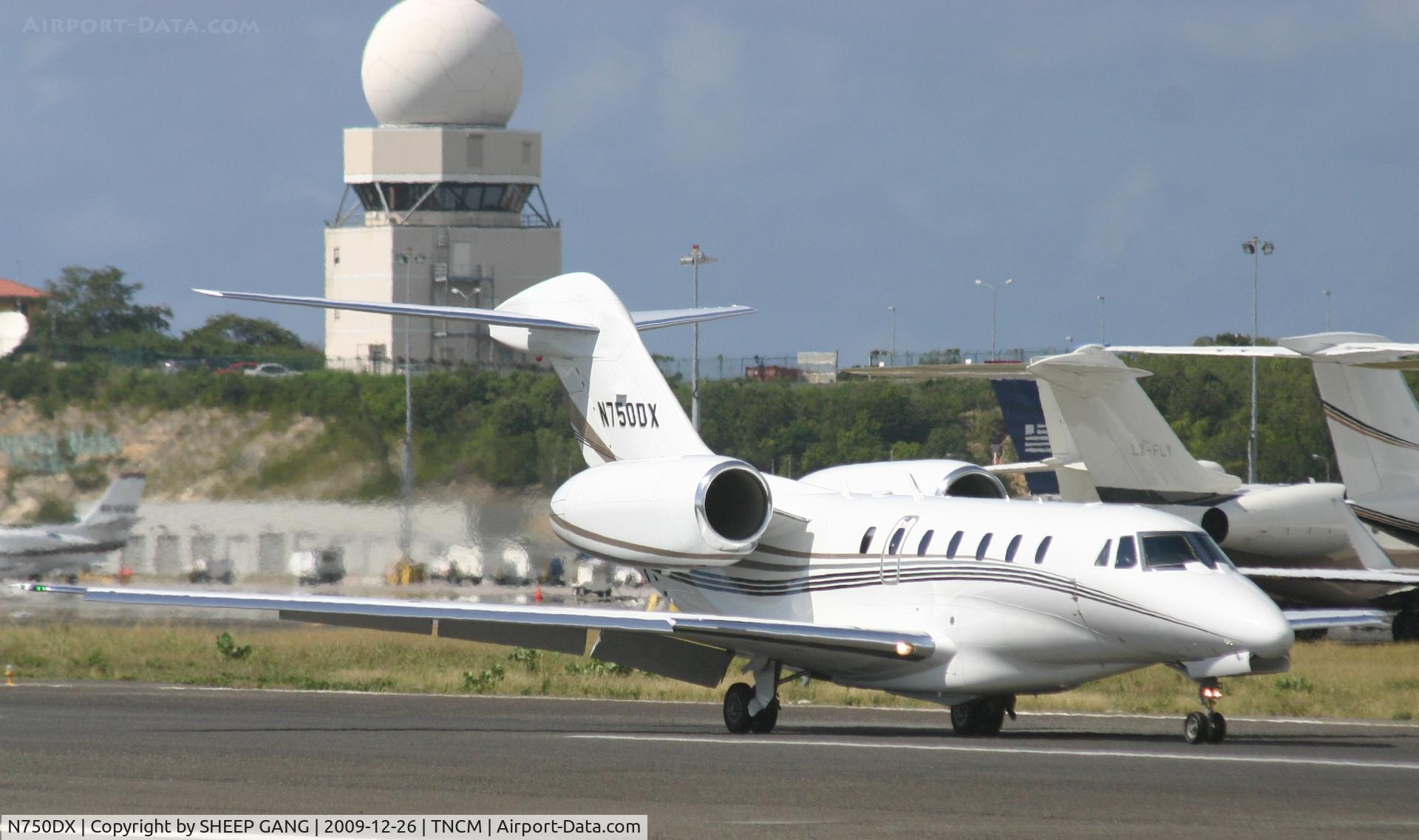 N750DX, 2006 Cessna 750 Citation X C/N 750-0263, N750DX just arriving at TNCM