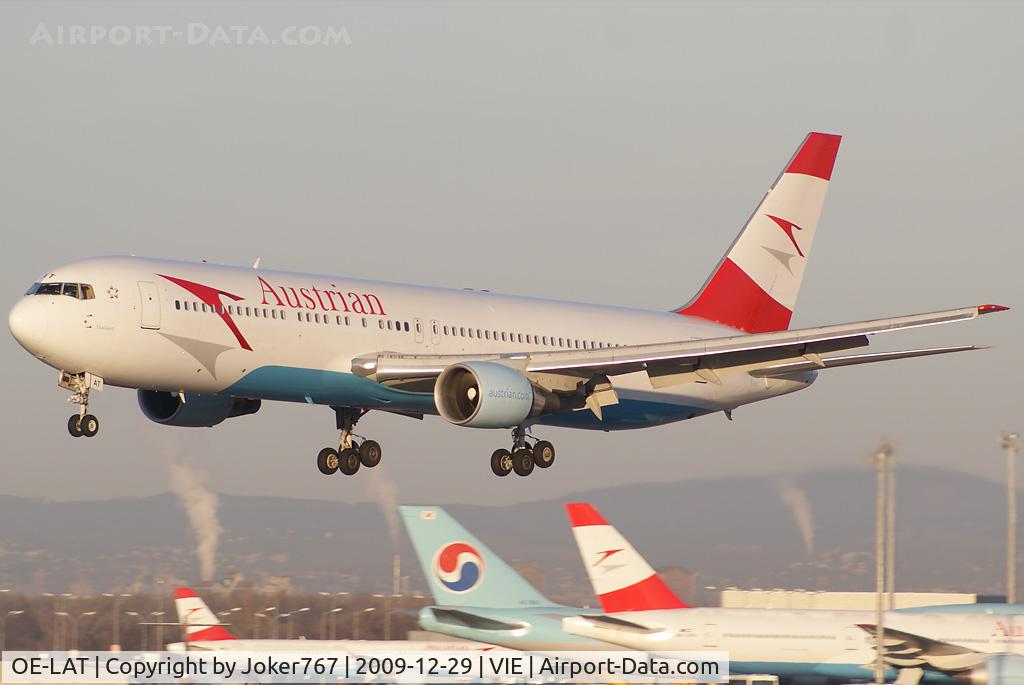 OE-LAT, 1991 Boeing 767-31A C/N 25273, Austrian Airlines Boeing 767-3A1(ER)