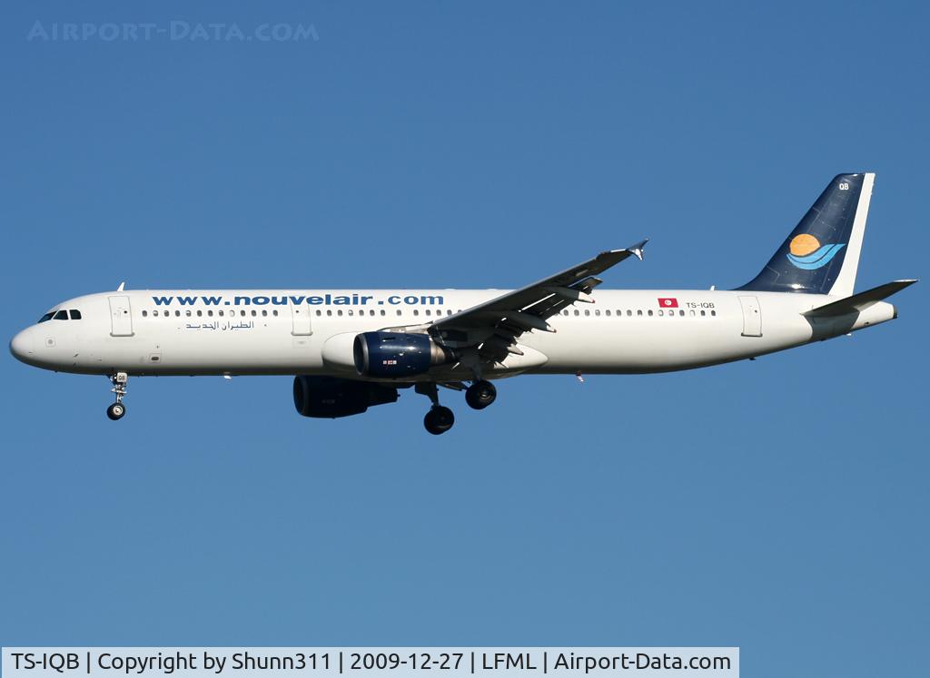 TS-IQB, 1999 Airbus A321-211 C/N 995, Landing rwy 31R