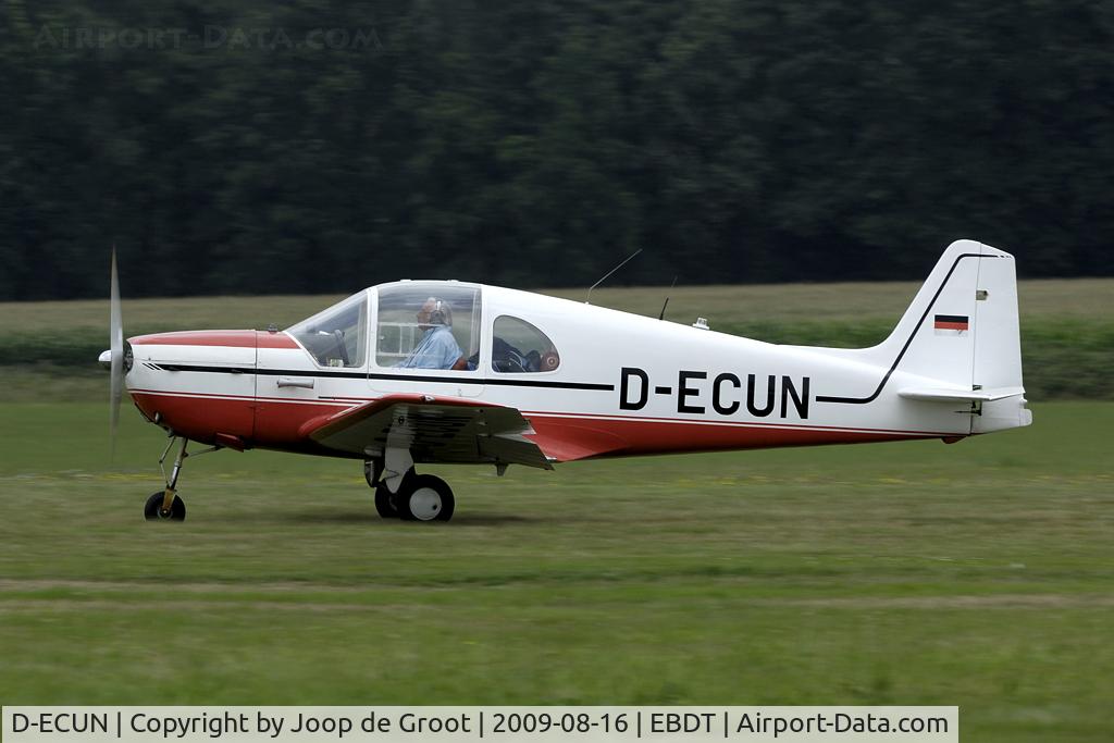 D-ECUN, Ambrosini F.7 Rondone II C/N 10, departure after the old-timer fly-in.