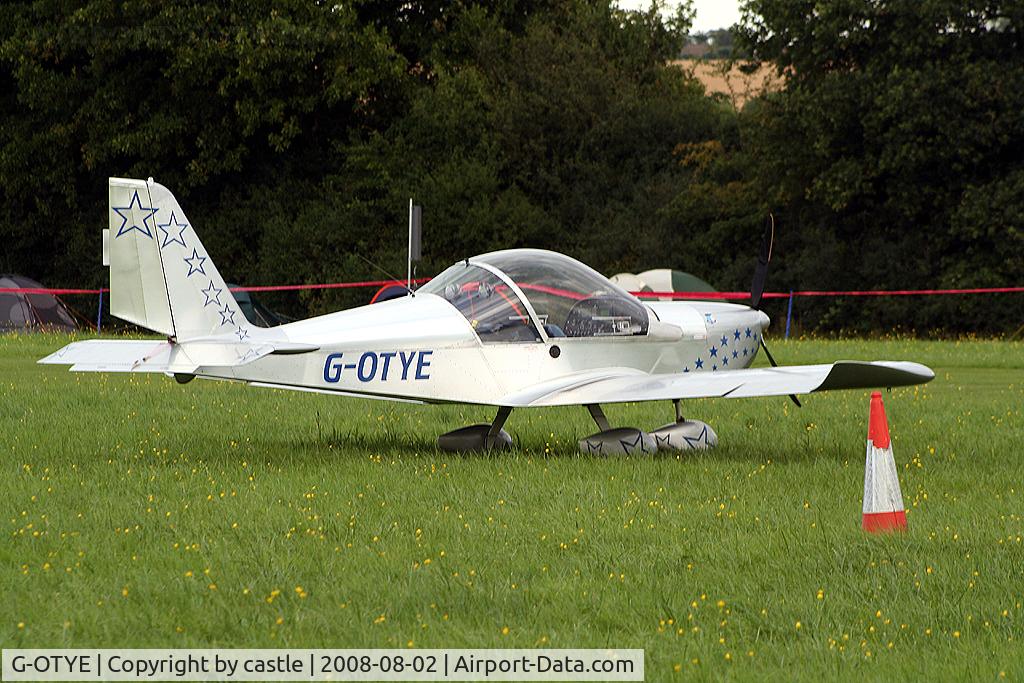 G-OTYE, 2002 Aerotechnik EV-97 Eurostar C/N PFA 315-13858, seen @ Stoke Golding