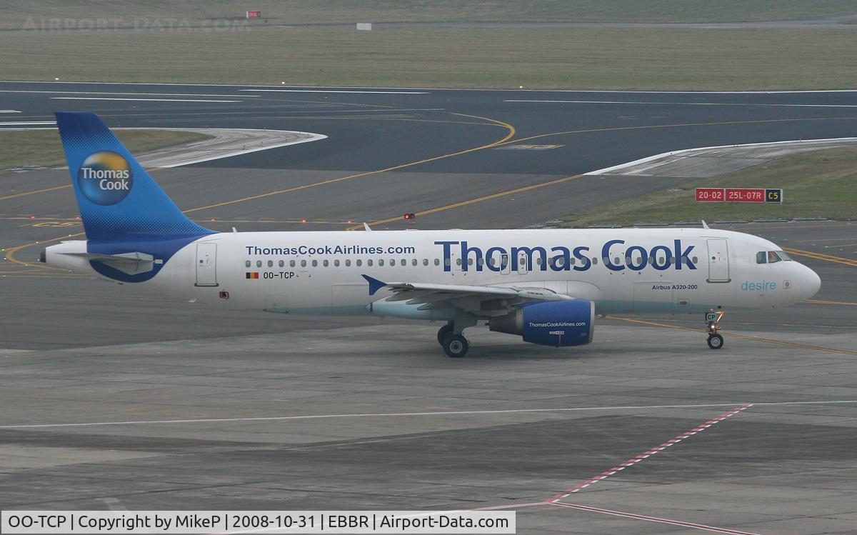 OO-TCP, 1996 Airbus A320-214 C/N 653, Heading to 07R for departure.