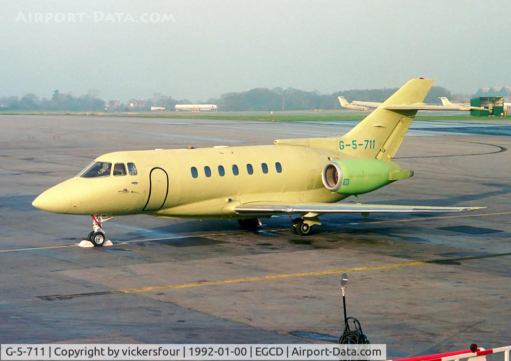G-5-711, 1991 British Aerospace BAe.125-1000A C/N 259013, BAe 125-1000 visiting Woodford. Most Chester built 125-1000 visited Woodford for the aircraft FDR to be checked. This aircraft became G-BTYP (c/n 259013).