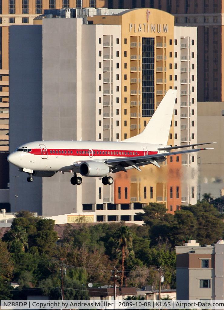 N288DP, 2003 Boeing 737-66N C/N 29892, Early morning landing at KLAS.