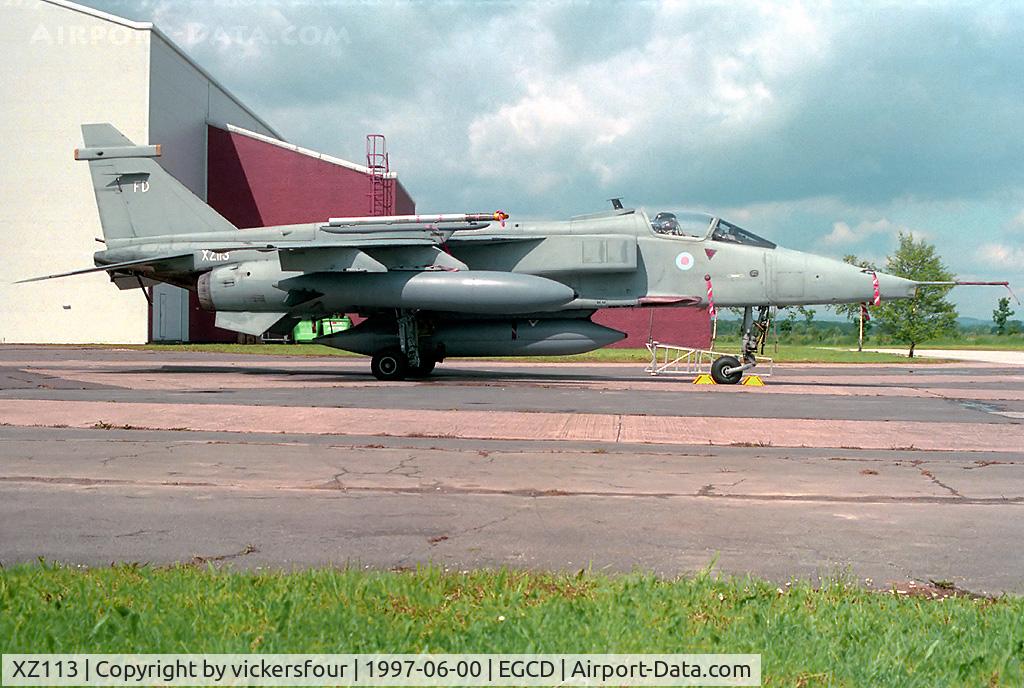 XZ113, 1976 Sepecat Jaguar GR.3 C/N S.114, Royal Air Force, operated by 41 Squadron coded 'FD'.