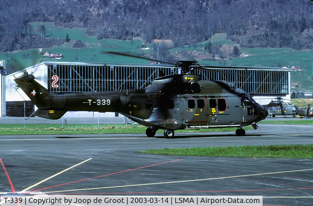 T-339, 2002 Eurocopter AS-532UL Cougar C/N 2551/MIS024, It was just for a short periode that the Cougars had the badge of LTSt 6 applied. It can be seen just between the cockpit and fuselage window.