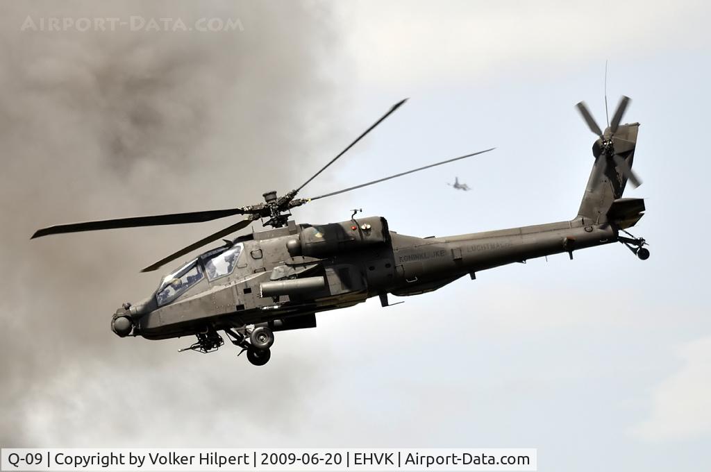 Q-09, 1998 Boeing AH-64DN Apache C/N DN009, AH-64D