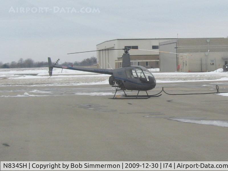 N834SH, 2005 Robinson R22 BETA C/N 3800, On the ramp at Urbana, Ohio