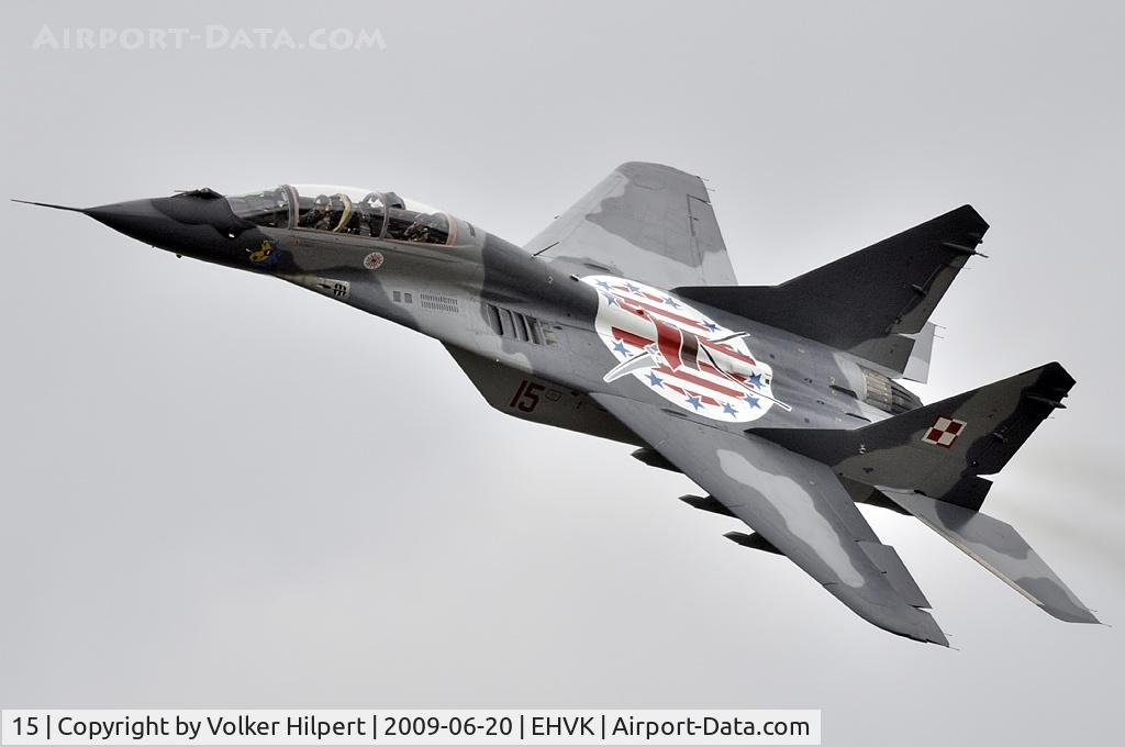 15, Mikoyan-Gurevich MiG-29A C/N N50903014615, MiG-29UB