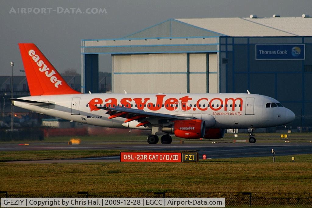 G-EZIY, 2005 Airbus A319-111 C/N 2636, Easyjet