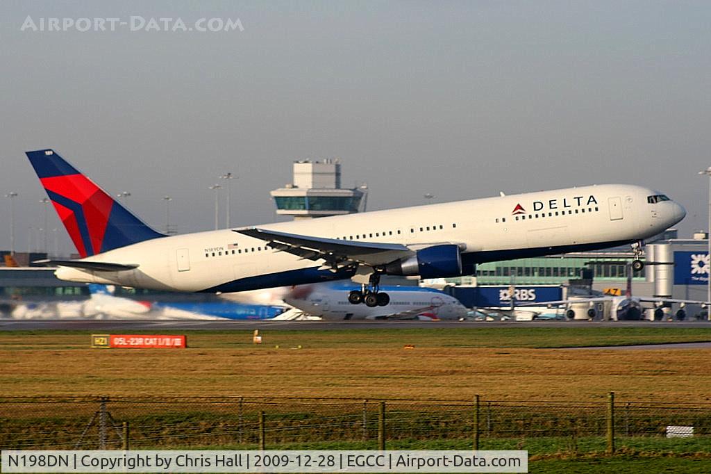 N198DN, 1998 Boeing 767-332 C/N 28455, Delta Airlines