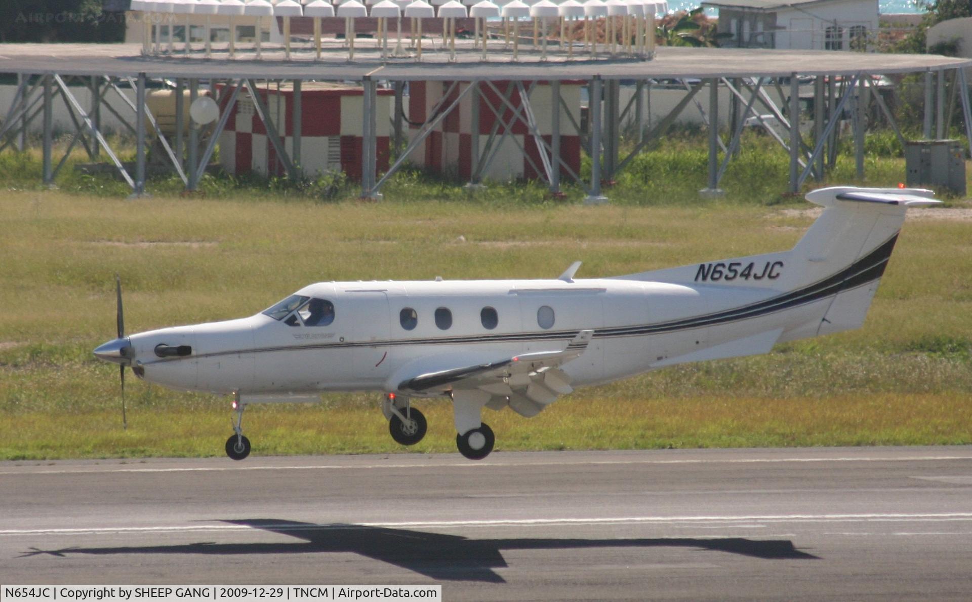 N654JC, 2002 Pilatus PC-12/45 C/N 437, N654JC landing at TNCM runway 10