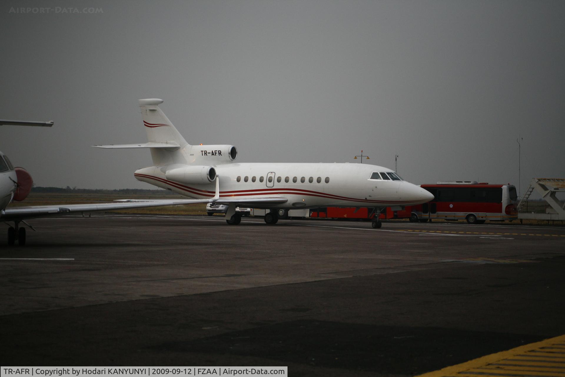 TR-AFR, 2000 Dassault Falcon 900C C/N 185, Bringing VIP to KInshasa
