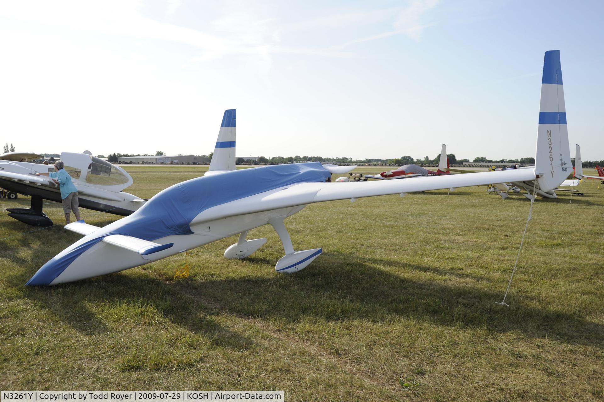 N3261Y, 2005 Rutan Long-EZ C/N P01, EAA AIRVENTURE 2009