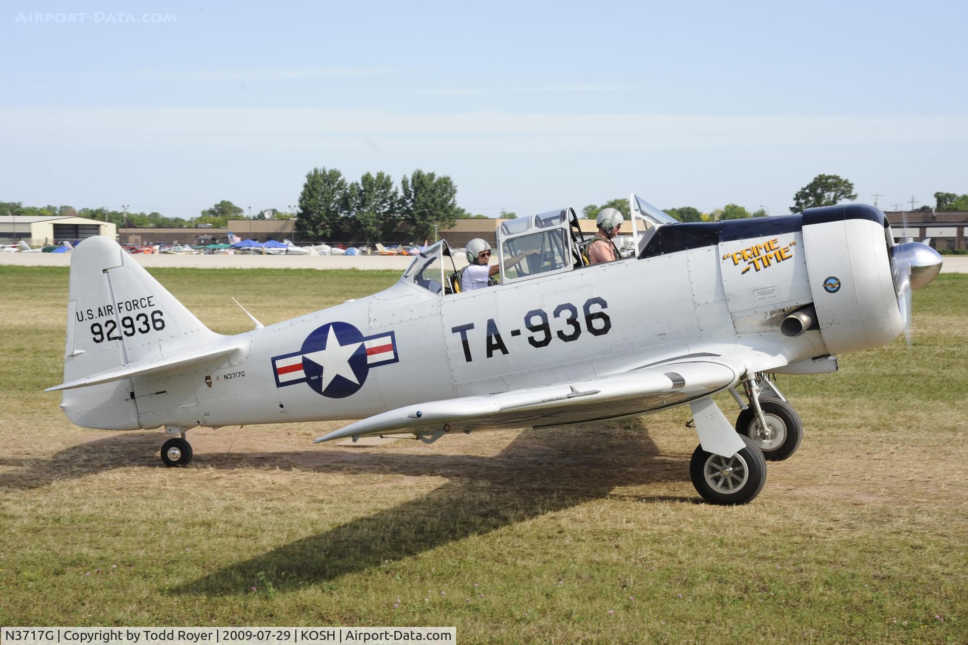 N3717G, North American AT-6G Texan C/N 168-40 (49-2936), EAA AIRVENTURE 2009
