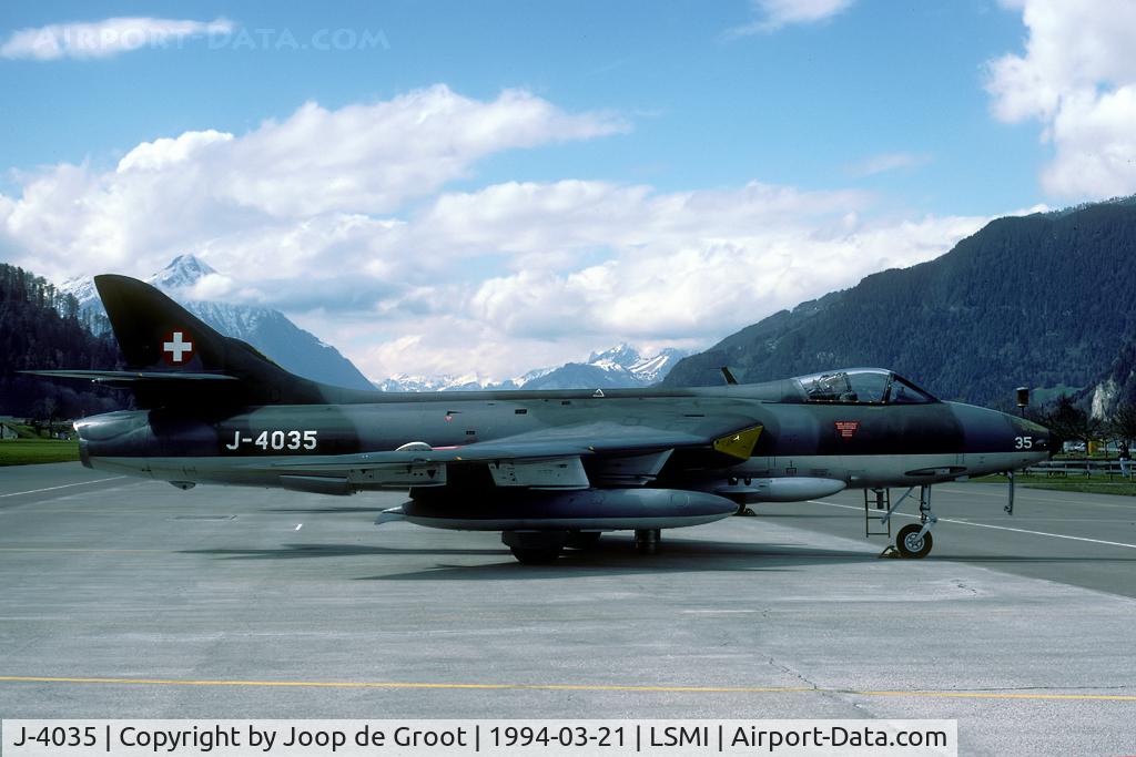 J-4035, Hawker Hunter F.58 C/N 41H-697402, The last year of Hunter operation and also the last WK held at Interlaken. This flightline has now been transformed to a parking area.