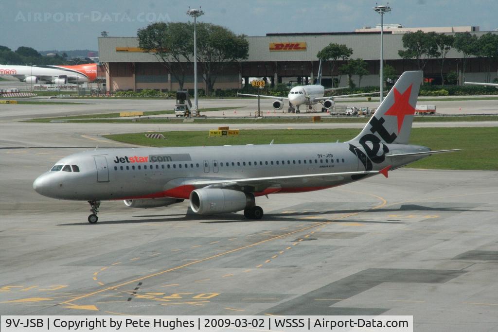 9V-JSB, 2005 Airbus A320-232 C/N 2356, 9V-JSB A320 at Singapore