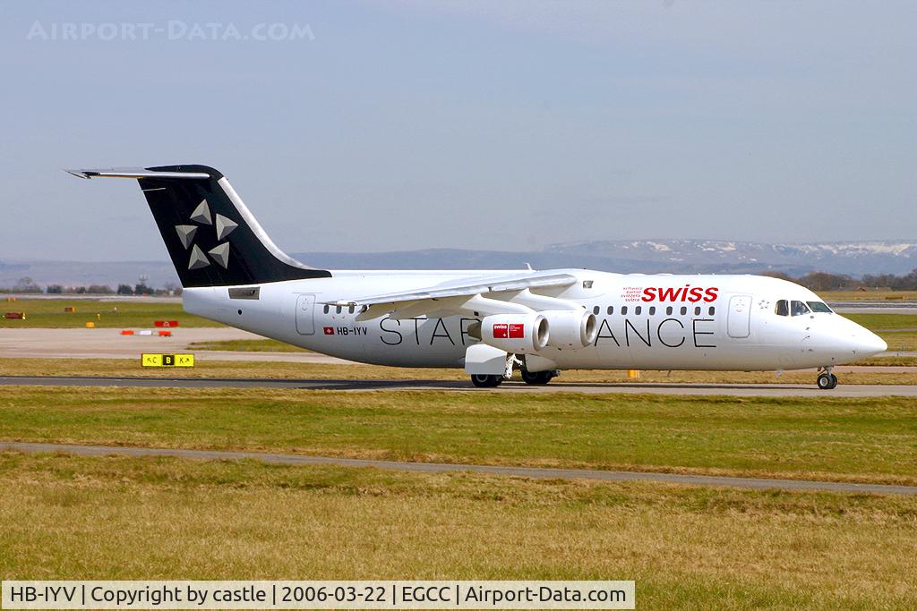 HB-IYV, 2000 British Aerospace Avro 146-RJ100 C/N E3377, seen @ Manchester