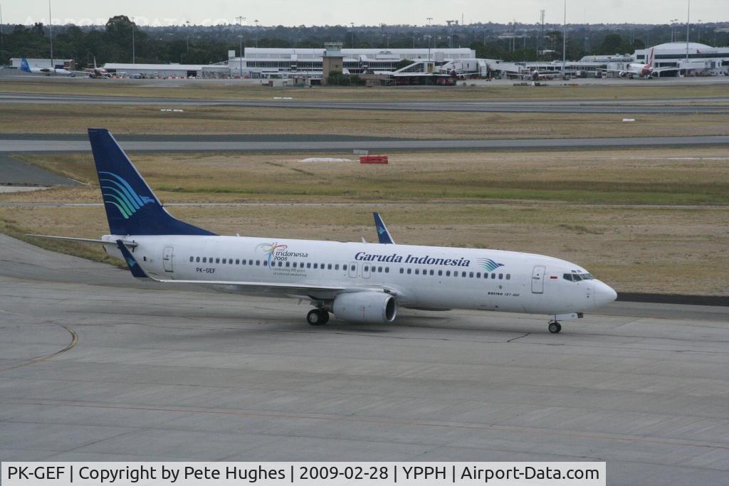 PK-GEF, 2002 Boeing 737-8CX C/N 32363, Garuda 737 PK-GEF at Perth WA