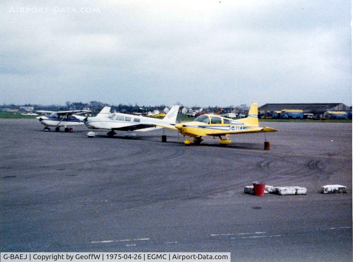 G-BAEJ, 1972 American Aviation AA-5 Traveler C/N AA5-0200, AA-5 with PA-32 G-ATRX  and C172 G-AROA alongside, Southend 1975