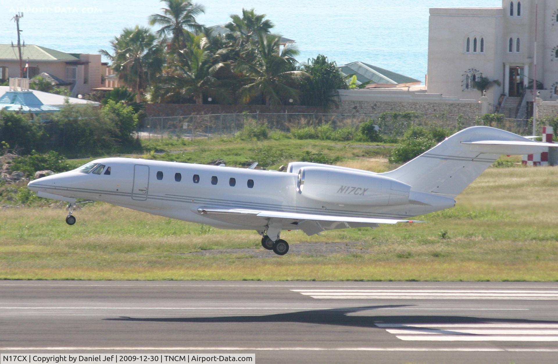 N17CX, 2007 Cessna 750 Citation X C/N 750-0267, N17CX landing at TNCM runway 10