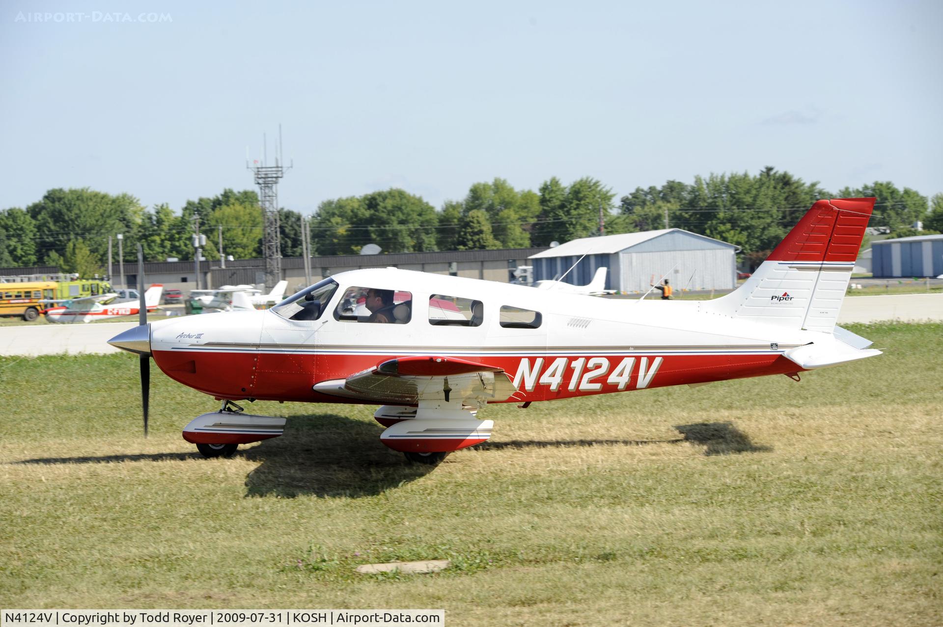 N4124V, 1998 Piper PA-28-181 C/N 2843155, EAA AIRVENTURE 2009