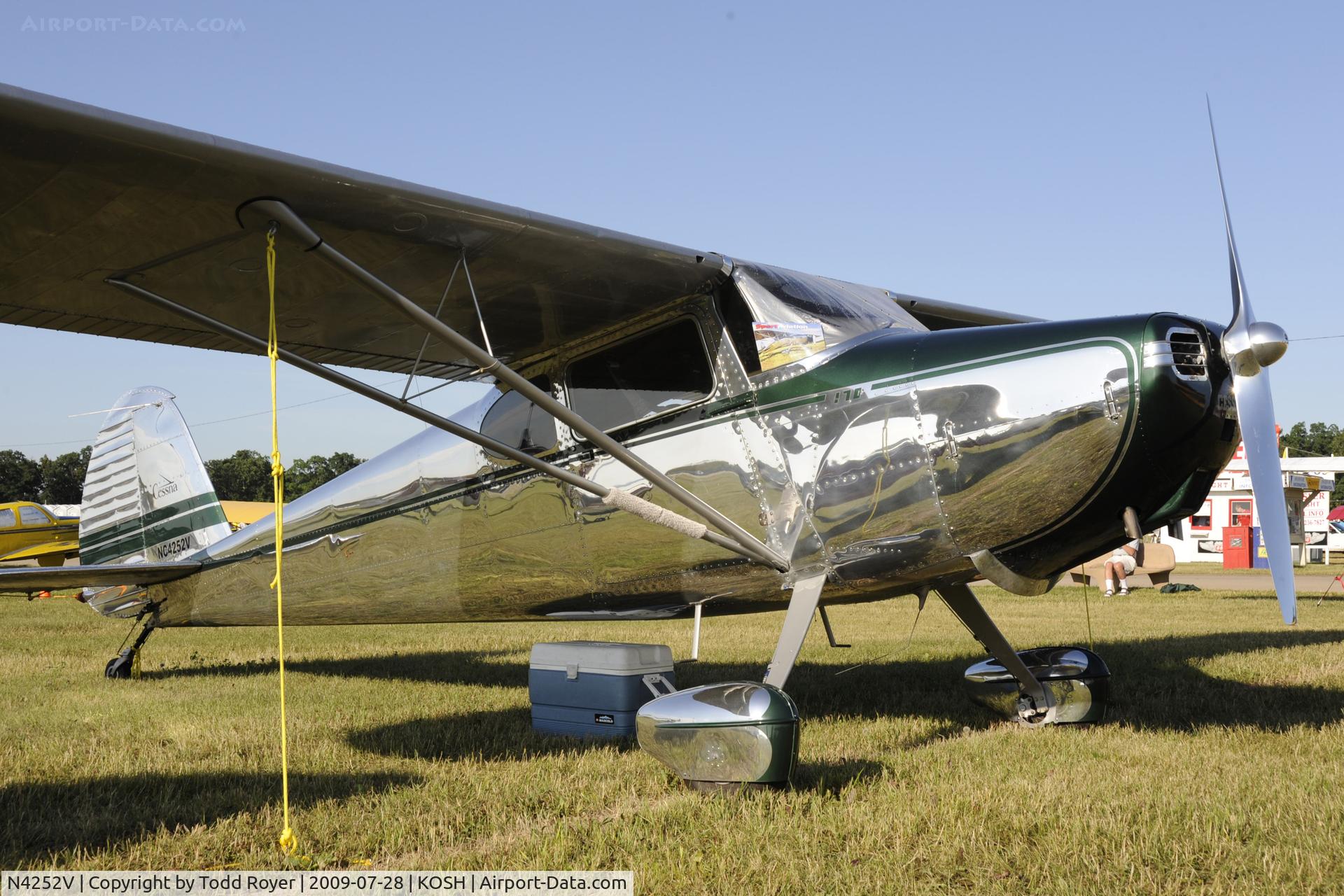N4252V, 1948 Cessna 170 C/N 18608, EAA AIRVENTURE 2009