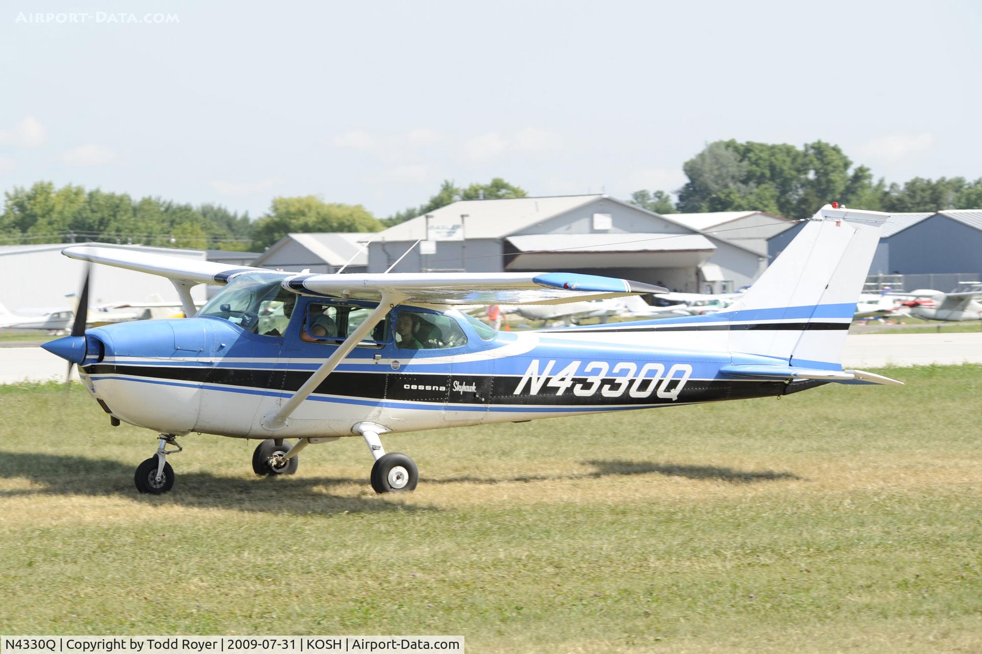 N4330Q, 1971 Cessna 172L C/N 17260230, EAA AIRVENTURE 2009