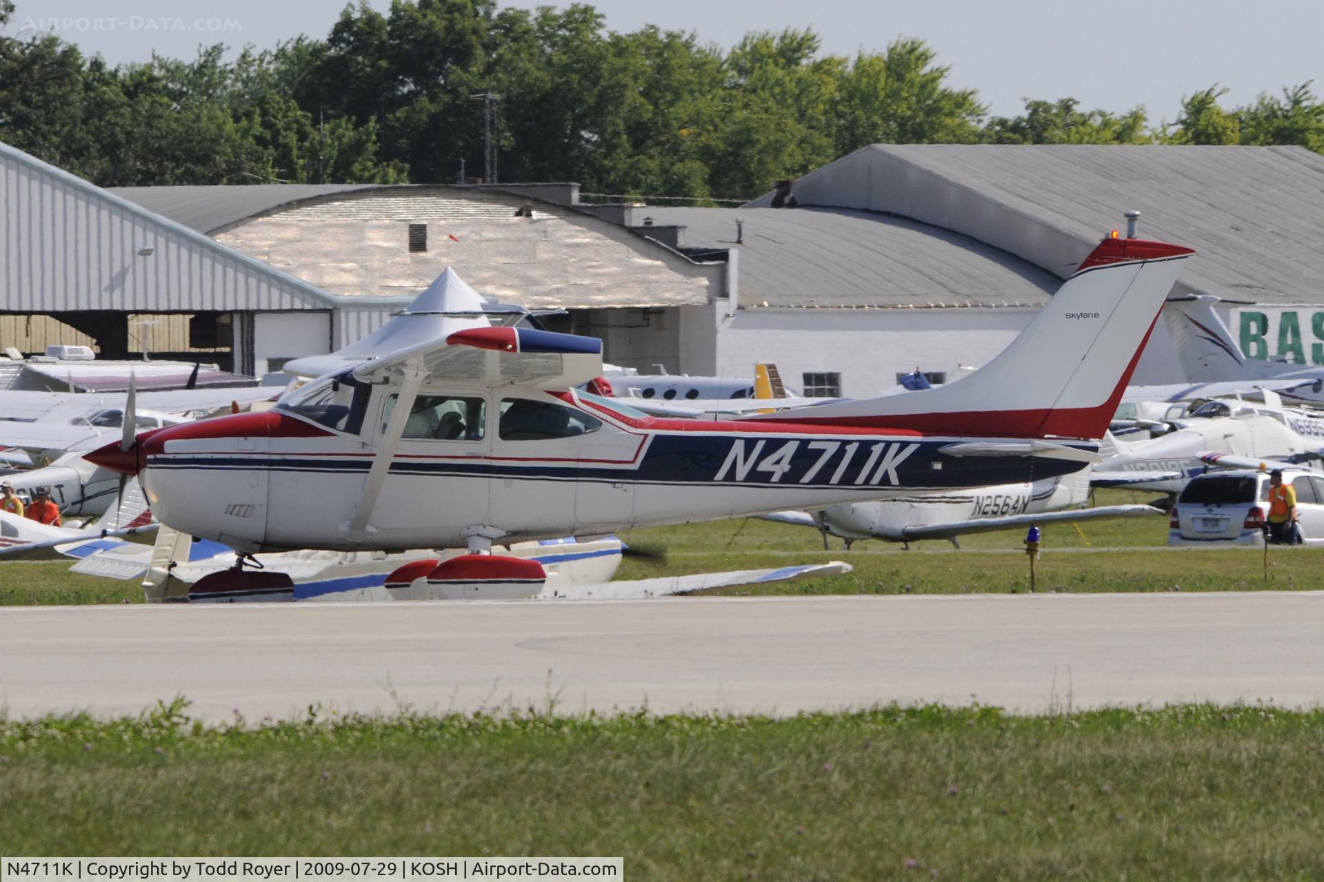 N4711K, 1975 Cessna 182P Skylane C/N 18263710, EAA AIRVENTURE 2009