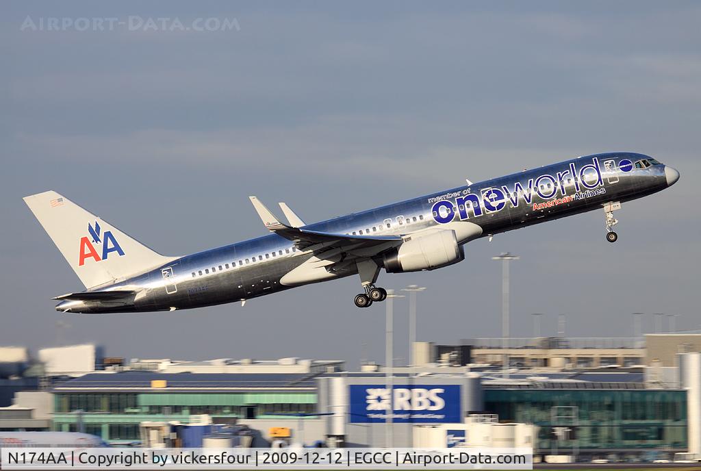 N174AA, 2002 Boeing 757-223 C/N 31308, American Airlines. One World scheme.