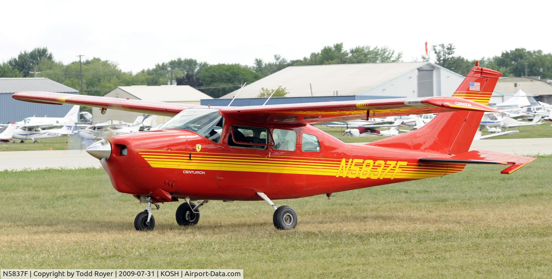 N5837F, 1966 Cessna 210G Centurion C/N 21058837, EAA AIRVENTURE 2009