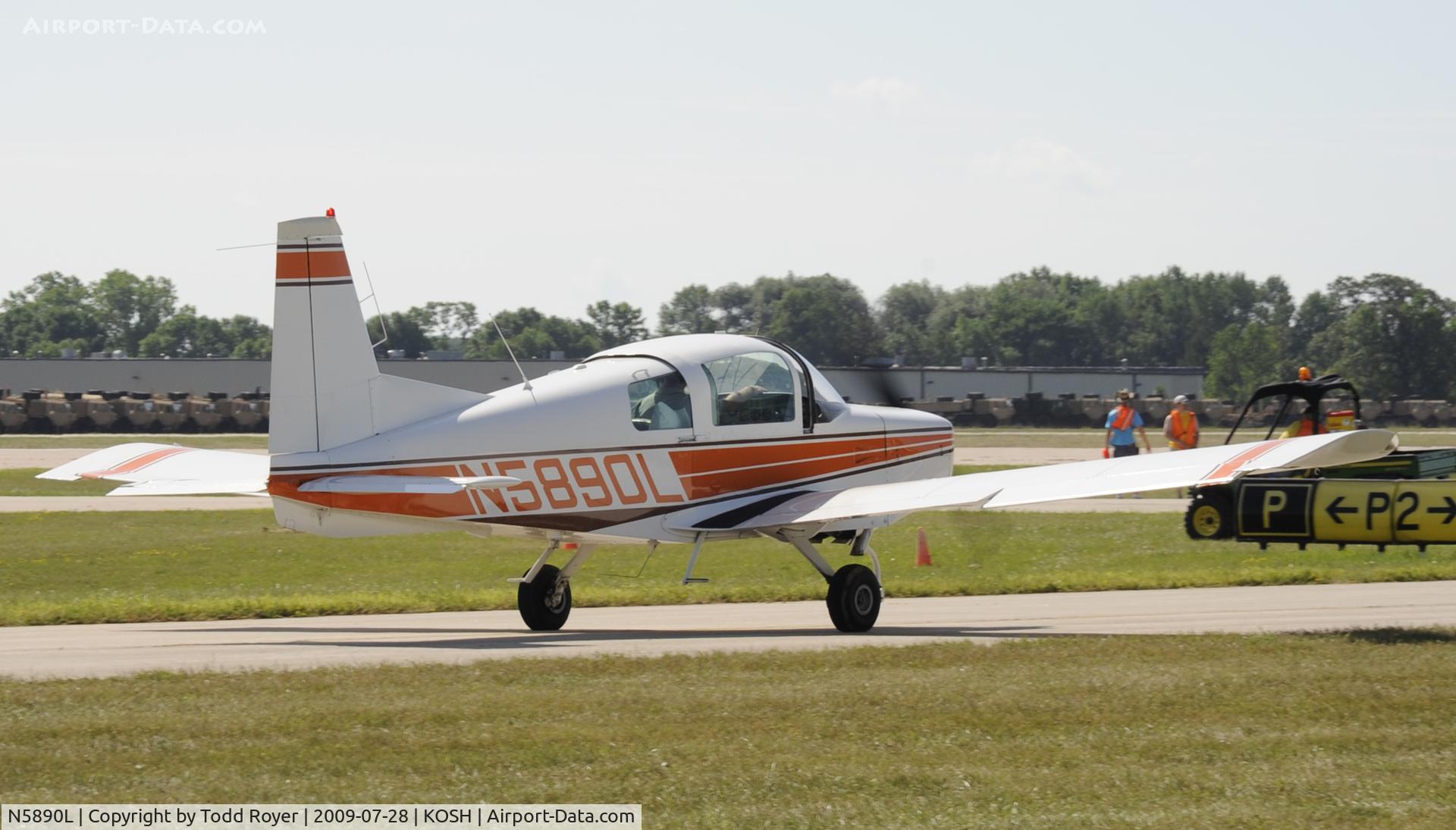 N5890L, 1972 American AA-5 C/N AA5-0240, EAA AIRVENTURE 2009